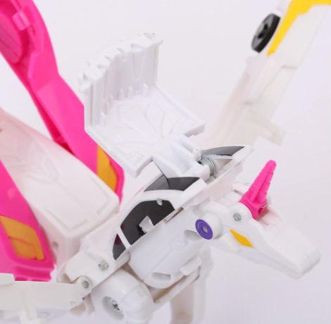 New 2 In 1 Instant Deformation Unicorn Cars