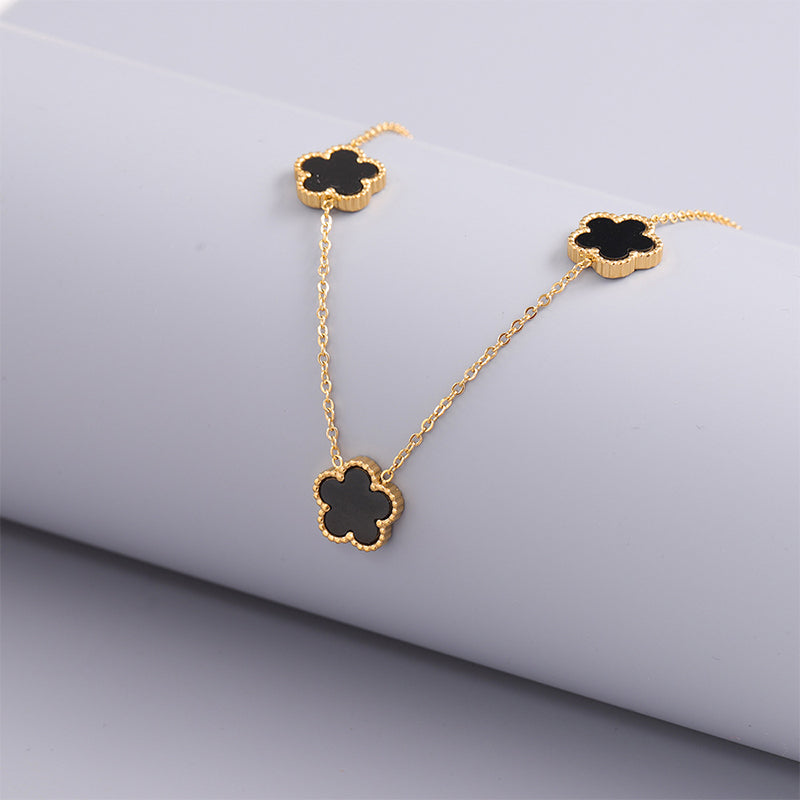 Four-leaf Clover Chain - Black/White